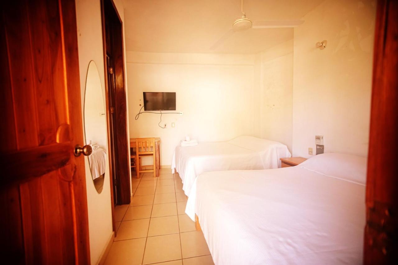 Hotel Yurimar Puerto Escondido  Ngoại thất bức ảnh